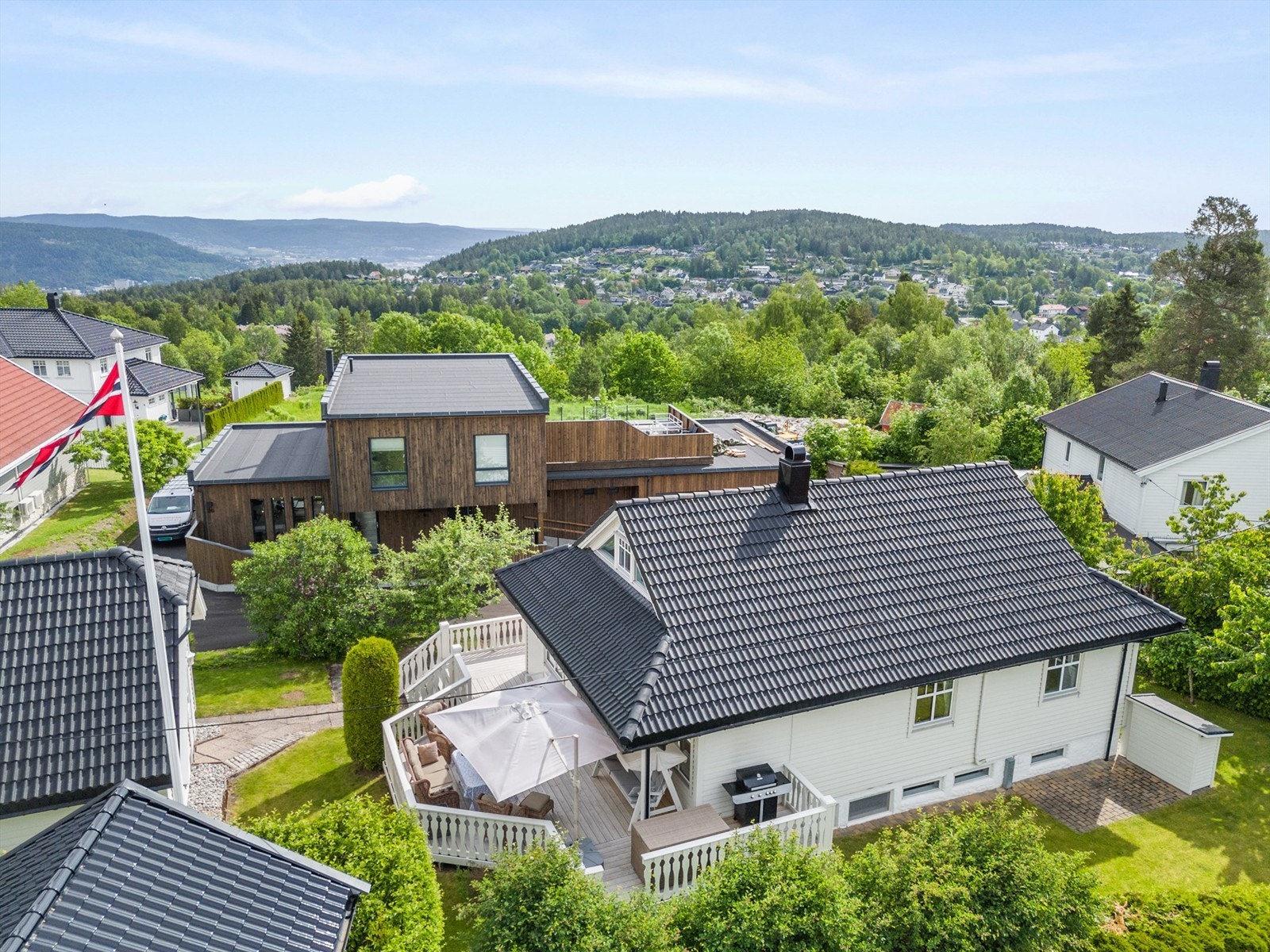 Beliggende i stille og rolige omgivelser Galleribilde
