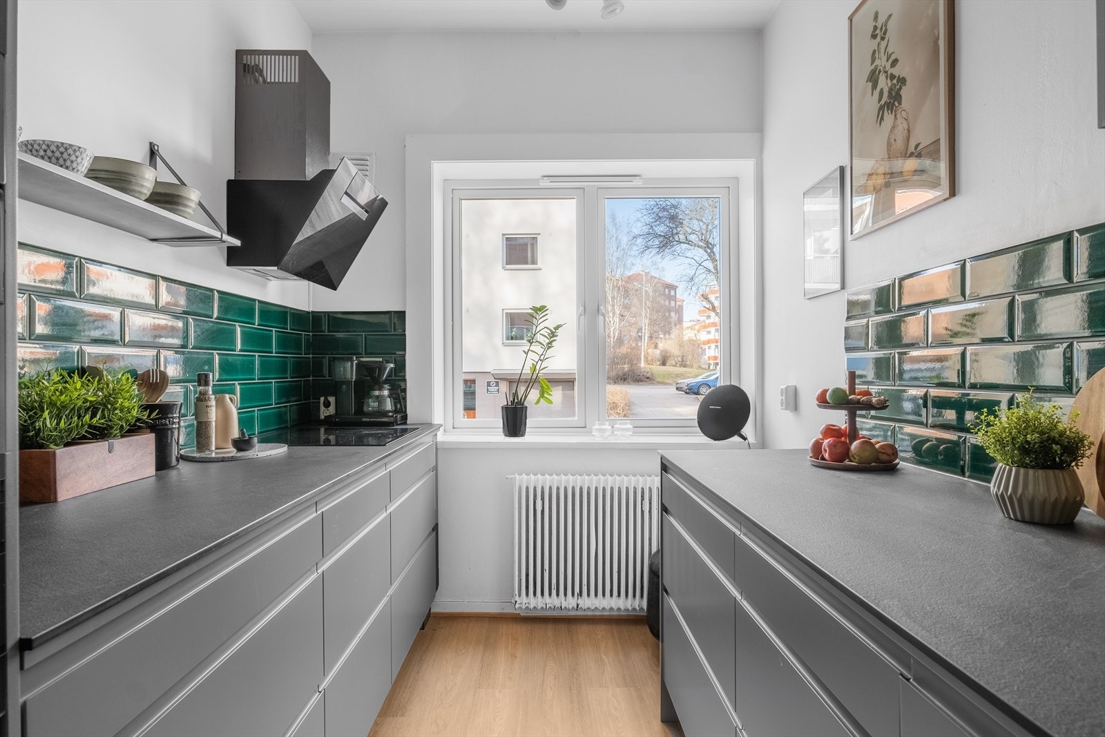 Separat og romslig kjøkken. Galleribilde