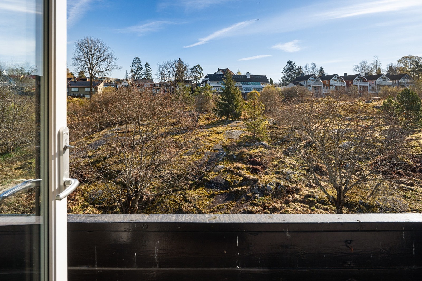 Utsyn fra balkong Galleribilde