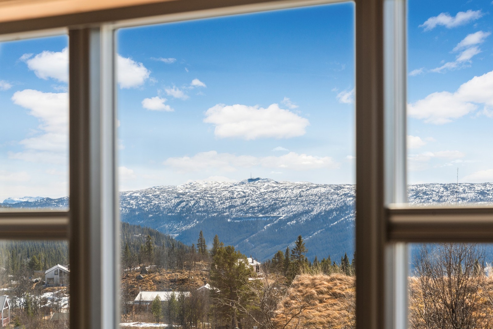 Vakker, norsk natur på sitt beste. Galleribilde