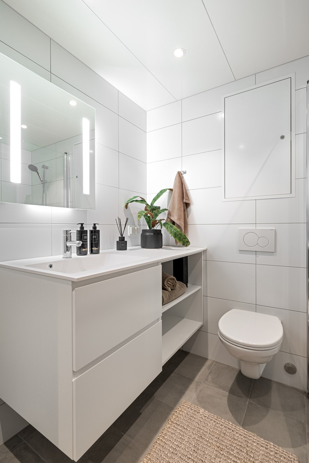 Badet er på 4,5 kvm. Galleribilde