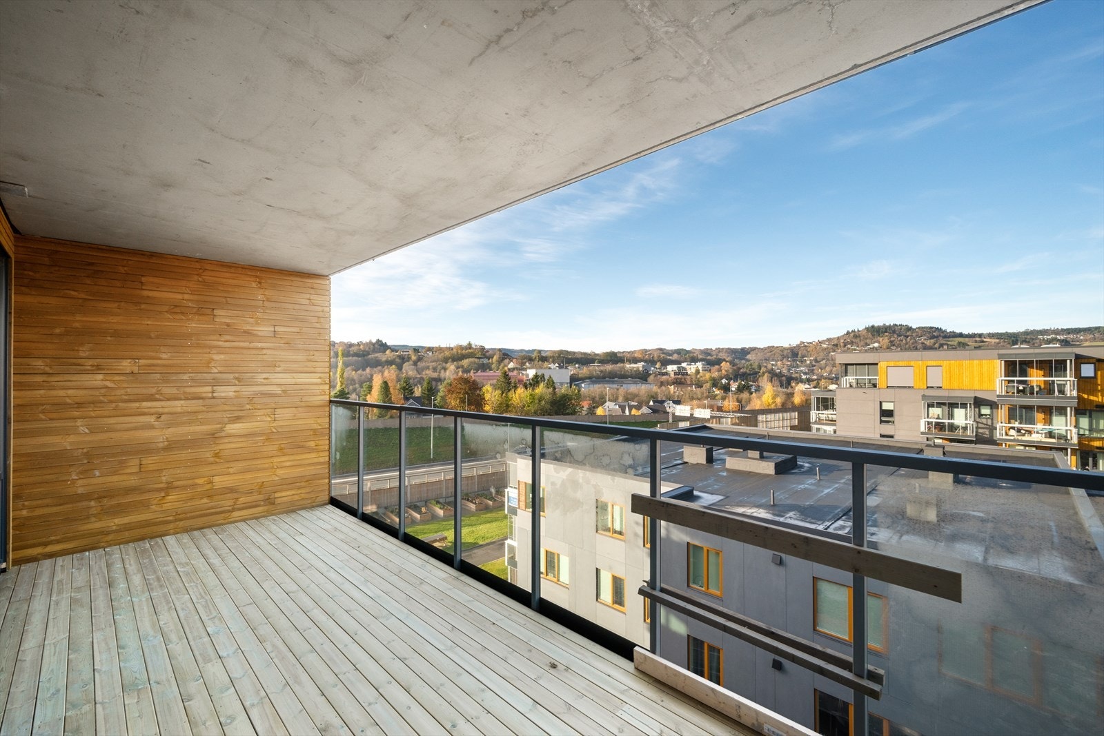 Leiligheten har to balkonger Galleribilde