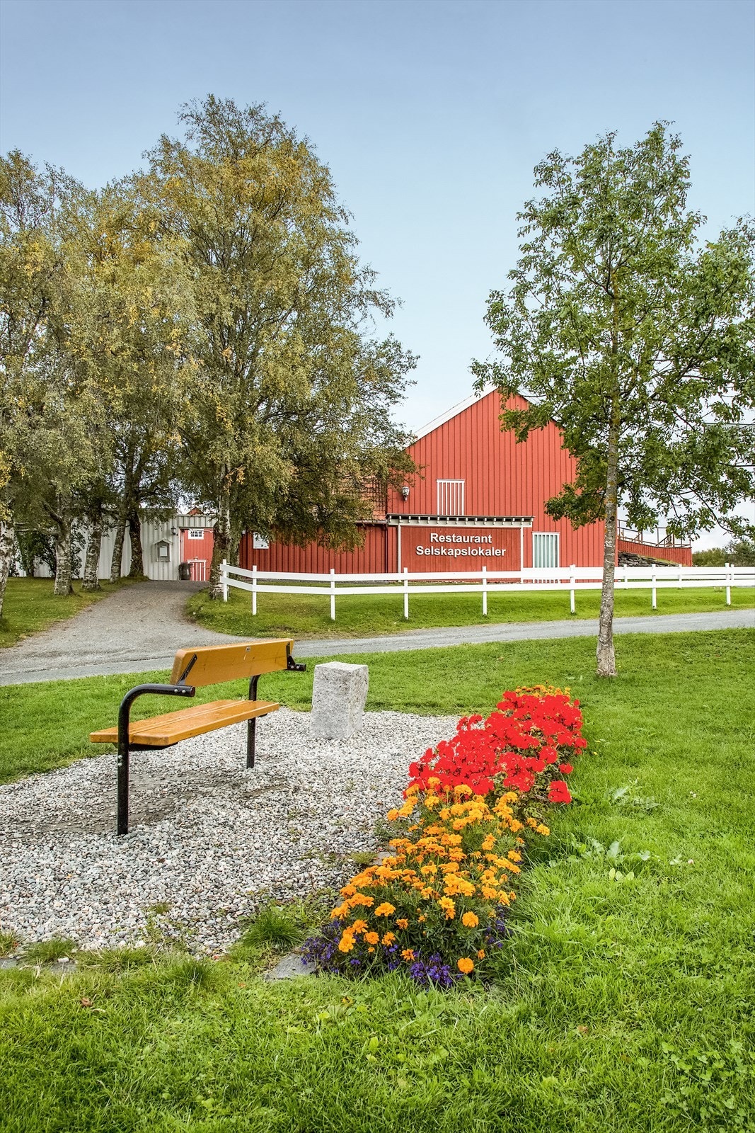 Kort veg til Kvilhaugvegen gård med restaurant og cateringmuligheter Galleribilde