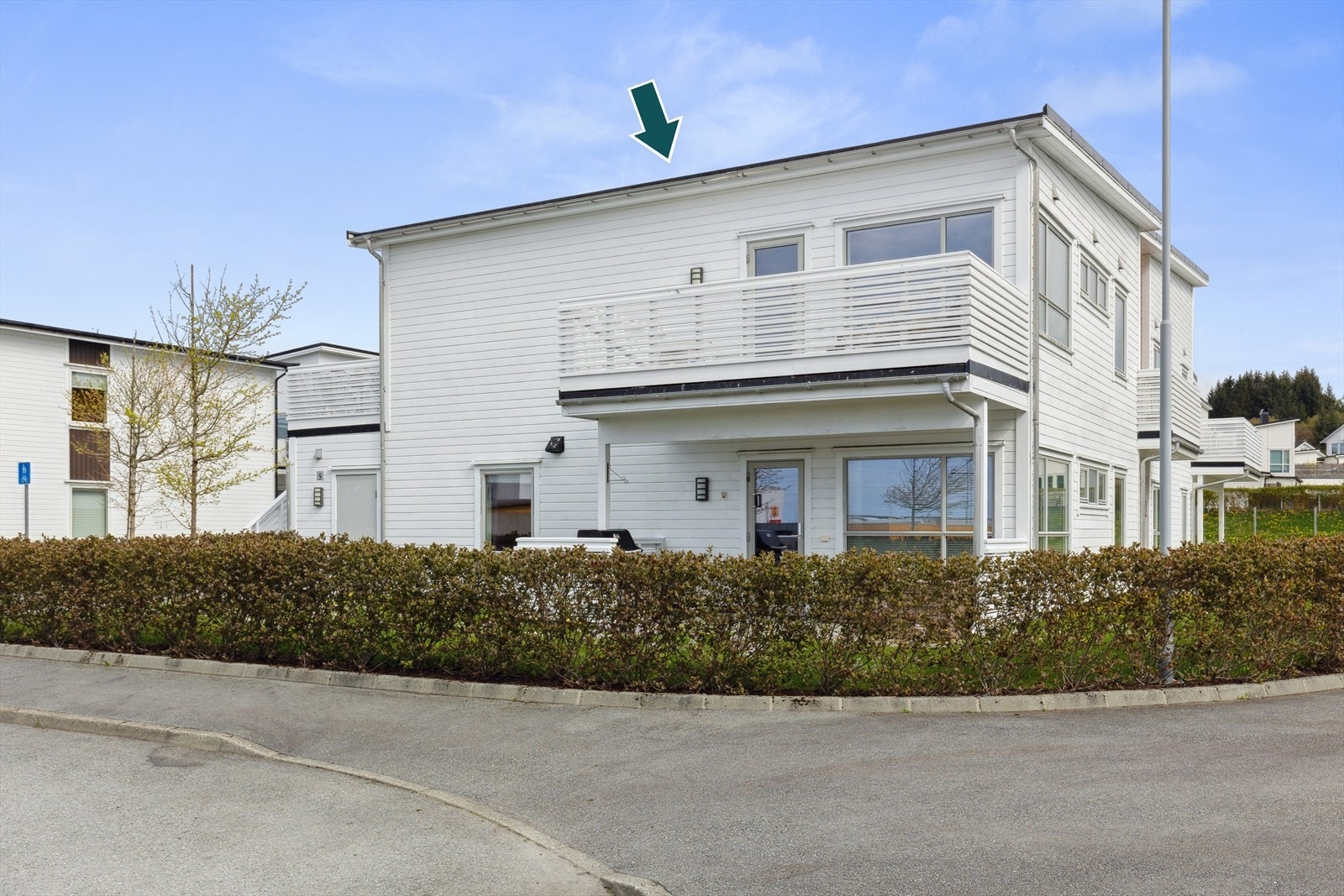 Vegard Aksnes v/ DNB Eiendom presenterer Røysvegen 9D! Galleribilde
