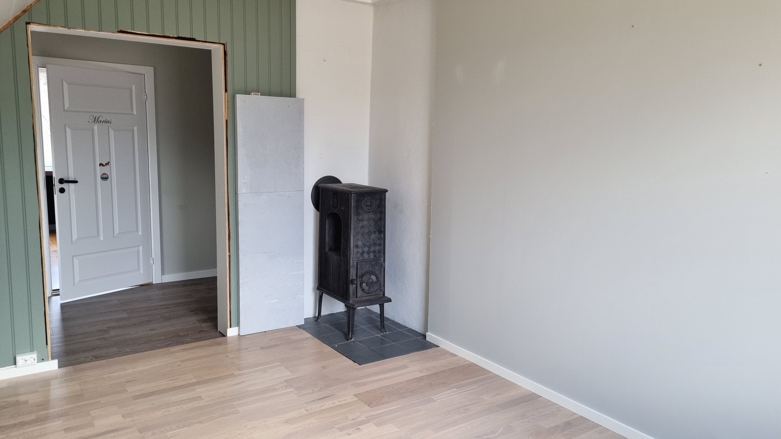 Også en liten vedovn her oppe. Galleribilde