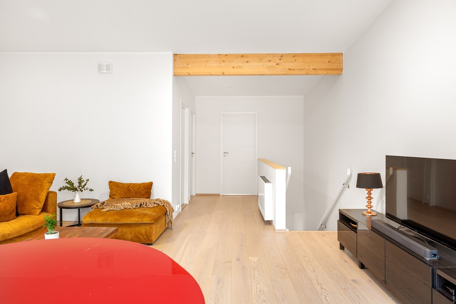 For barnefamilien er dette en meget god løsning da man kan ha en stue for de voksne og en stue for de unge. Galleribilde