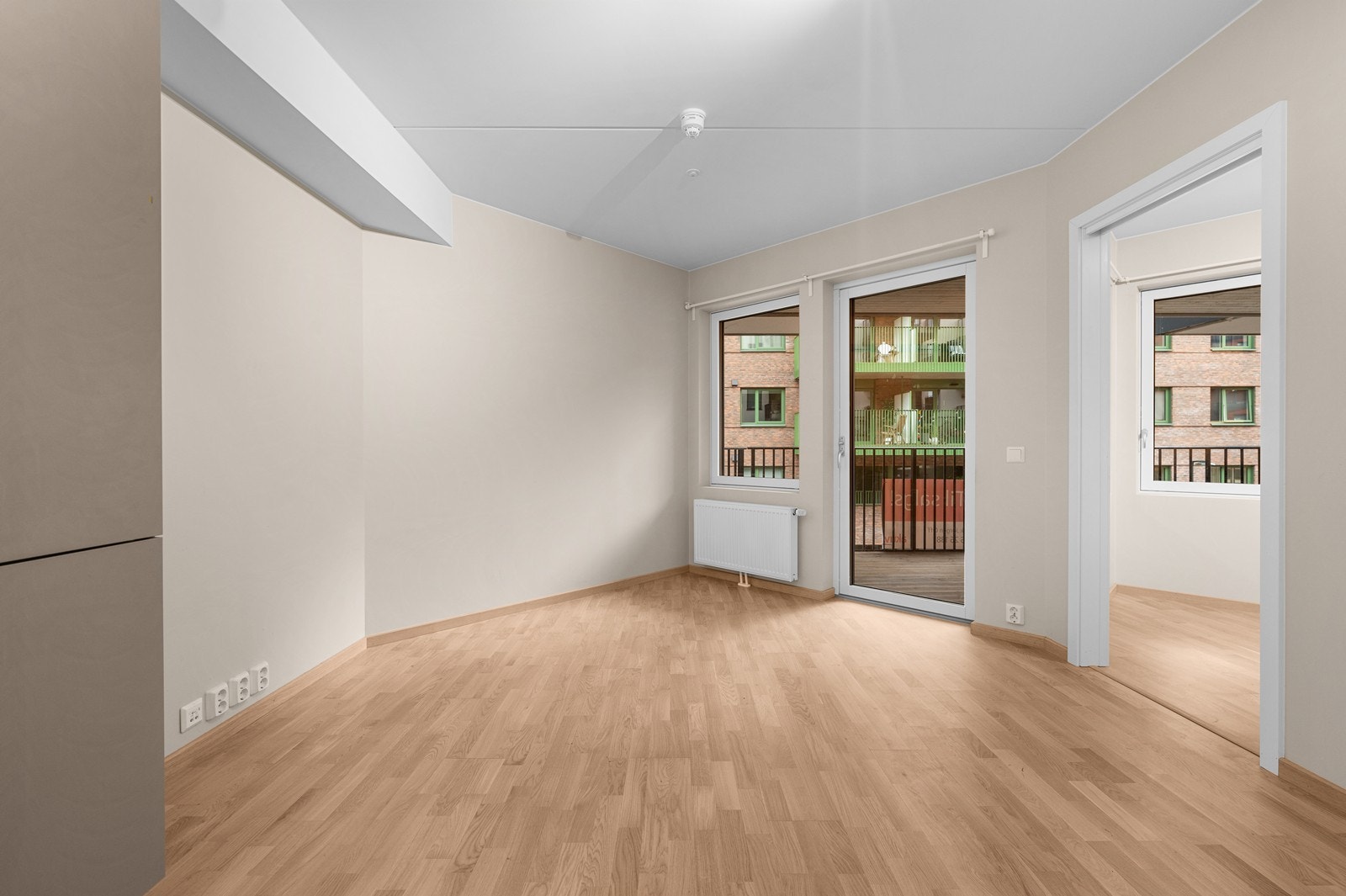 Stue med utgang til balkong Galleribilde