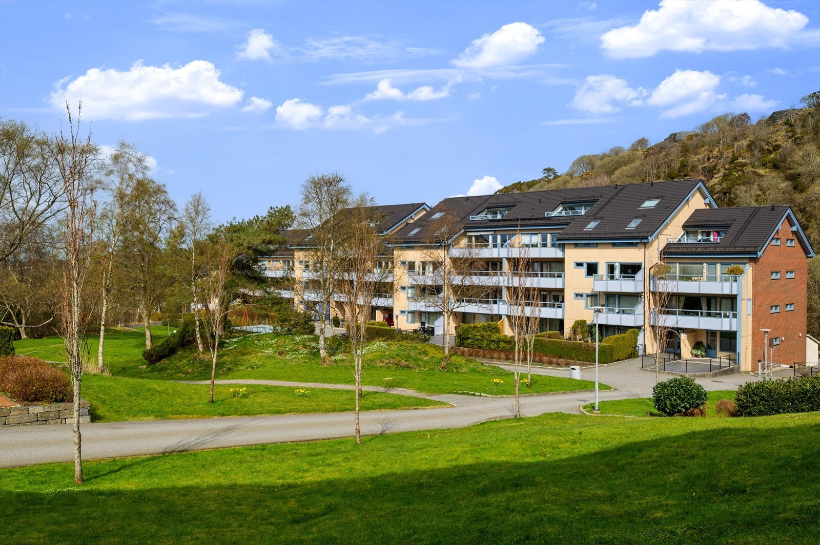 Leiligheten ligger i populære Norheim Borettslag. Galleribilde