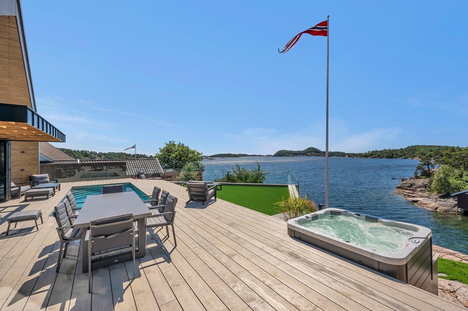 Nydelig sjøutsikt med sol fra morgen til kveld Galleribilde