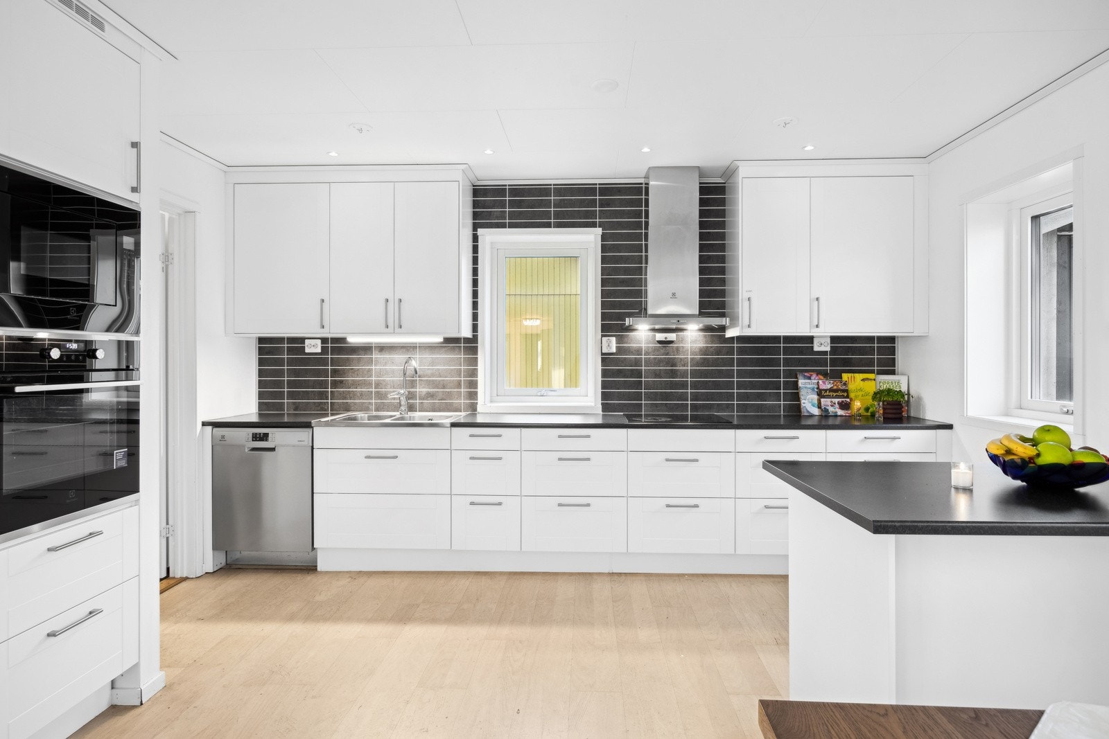 Kjøkkenet er fra byggeår(2021) Galleribilde