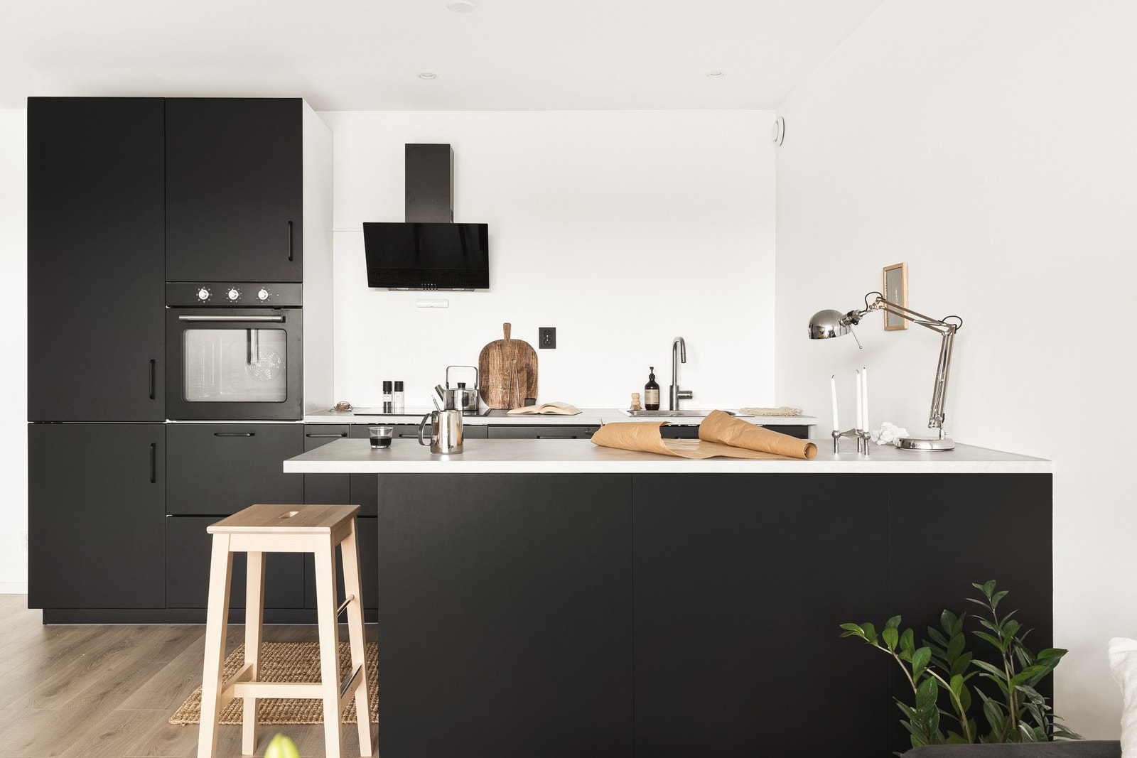 Det er også installert vannstoppsystem og komfyrvakt. Galleribilde