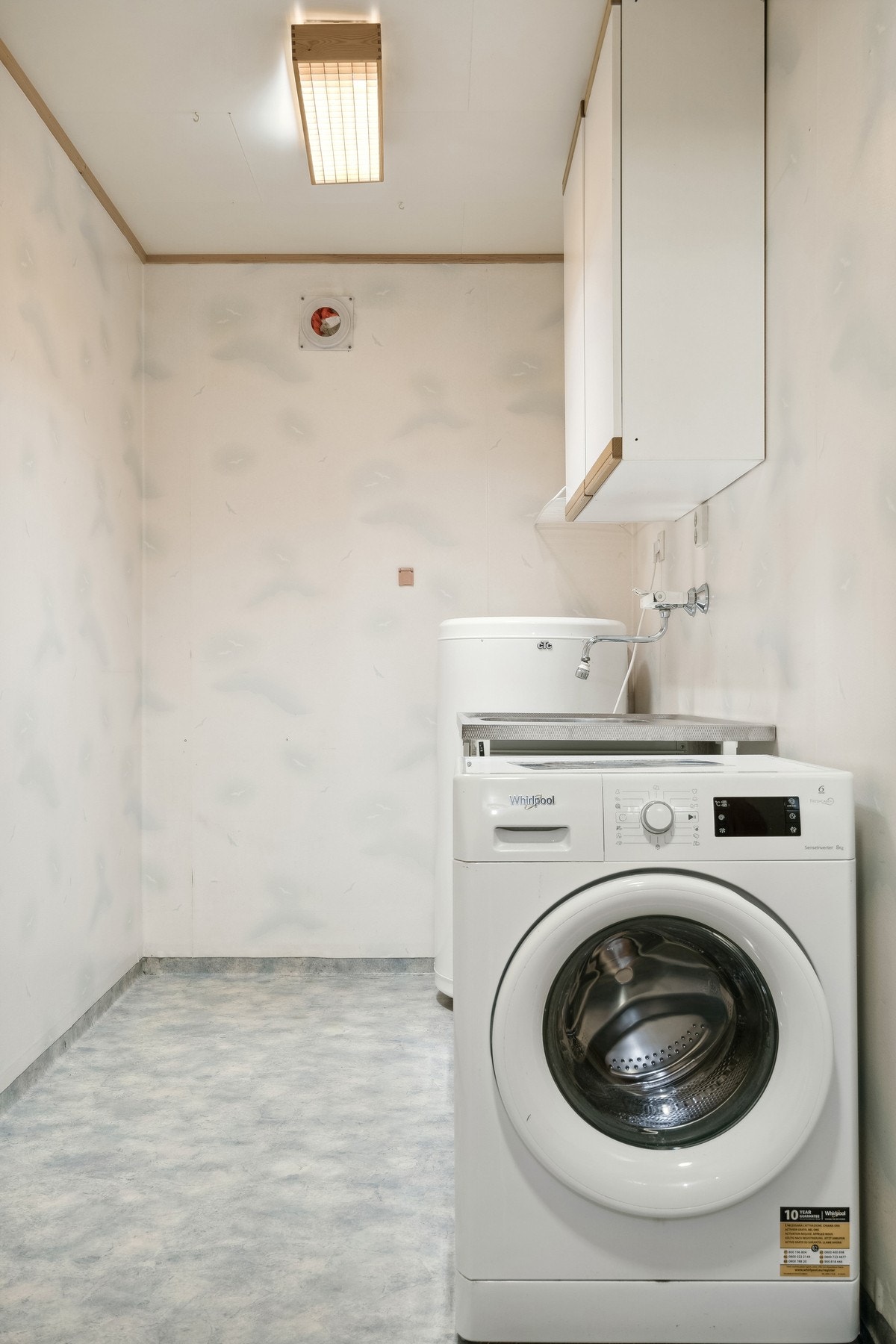 Vaskerom. Galleribilde