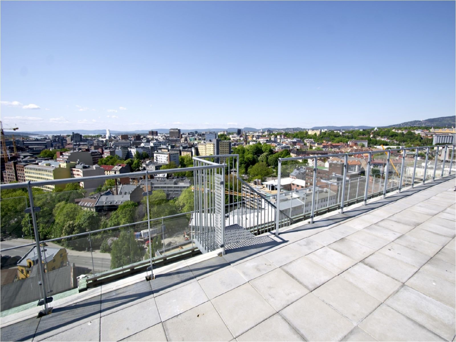 Utsikt fra felles takterrasse. Galleribilde