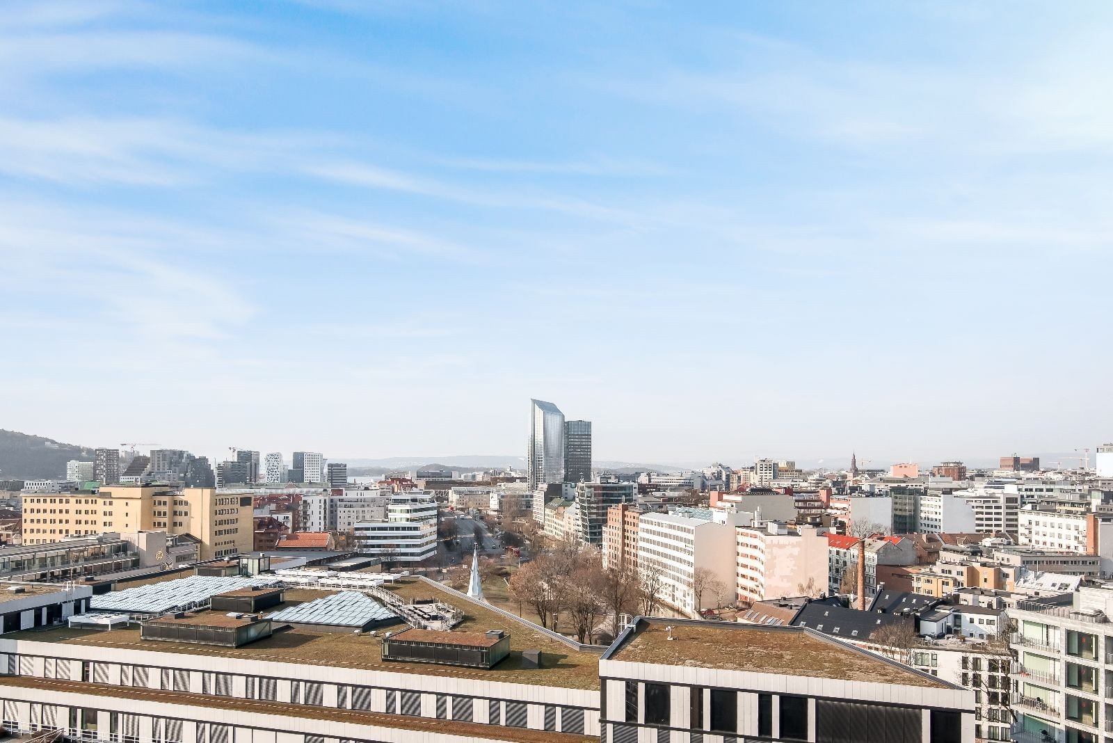 Velkommen til Herslebs gate 19. Bilde av utsikten fra vinduet. Galleribilde