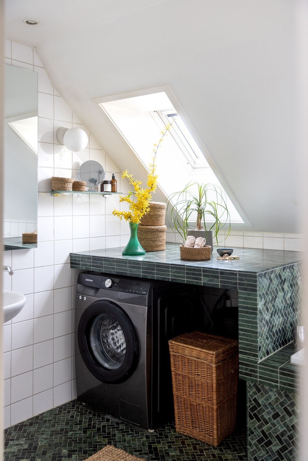 Det er opplegg for vaskemaskin og tørketrommel. Galleribilde