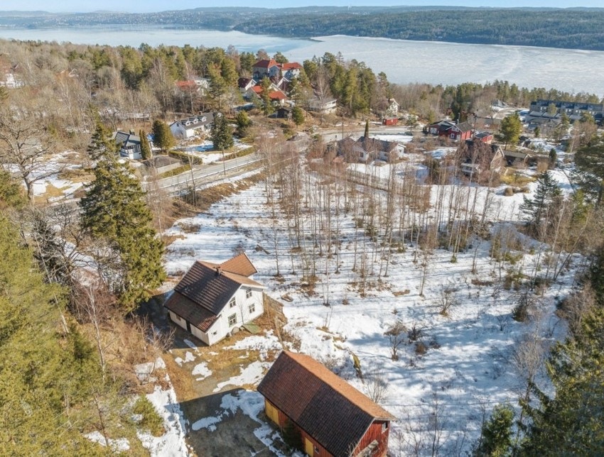 Sjønær beliggenhet i hyggelige Bomansvik Galleribilde