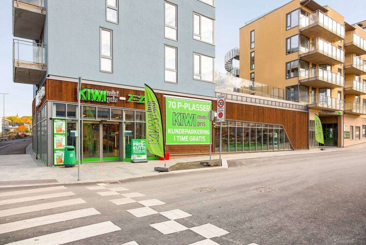 - Kjapt, trygt og billig: Kiwi er kun 15 meter unna. - Galleribilde