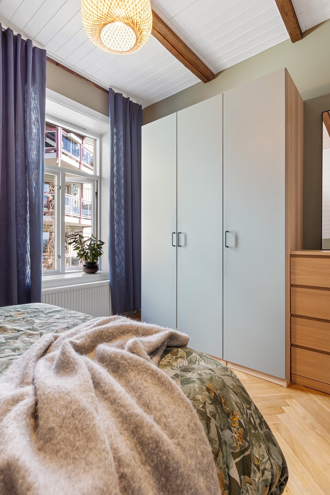 Soverom hoveddel Galleribilde