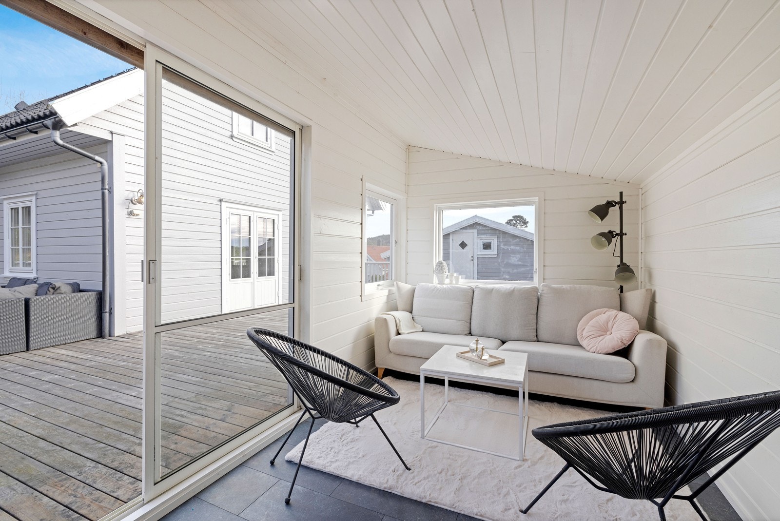 Hagestue (ikke søkt godkjent hos kommunen) Galleribilde