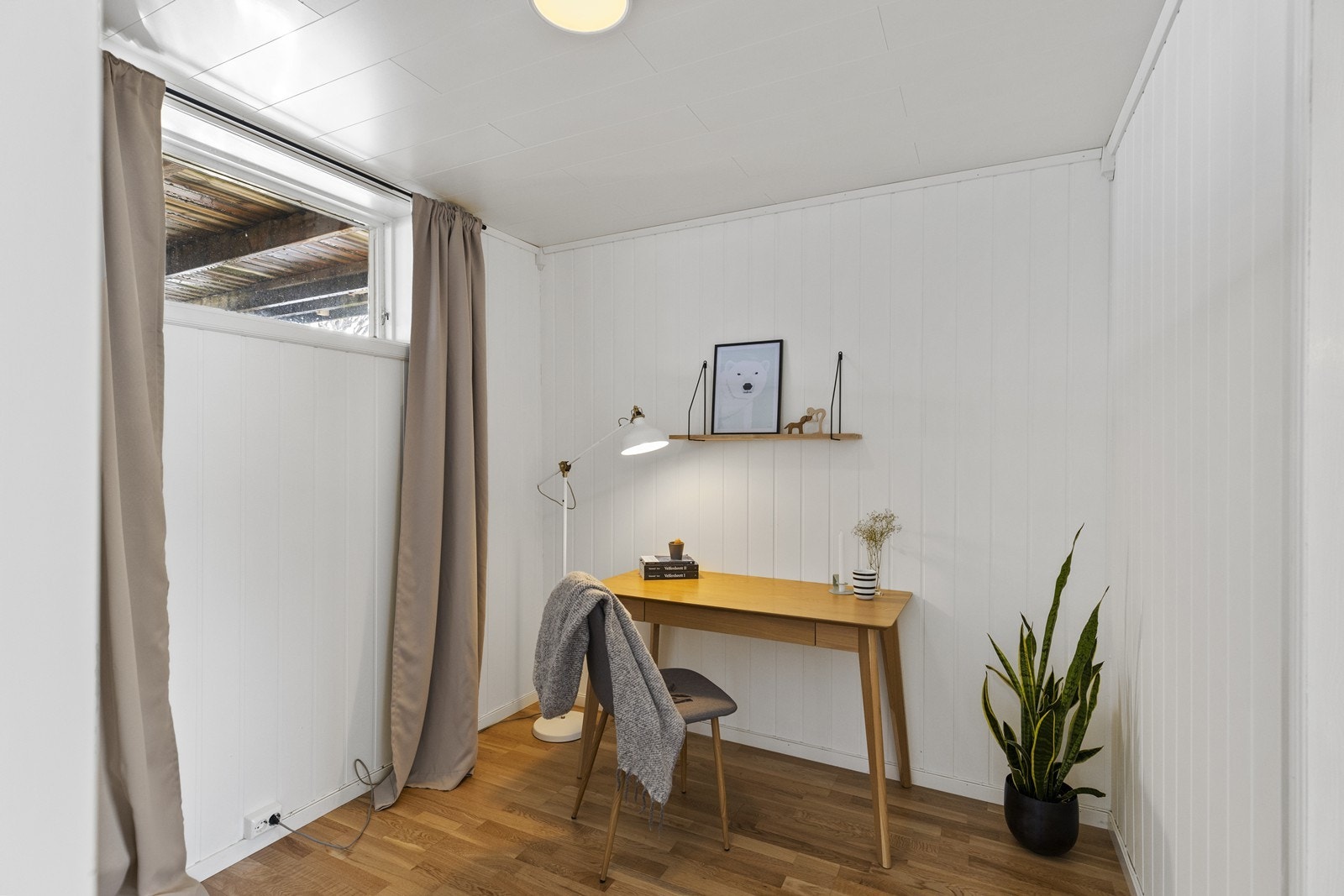 Fra soverommet er det godt med plass til hjemmekontor eller walk-in. Galleribilde
