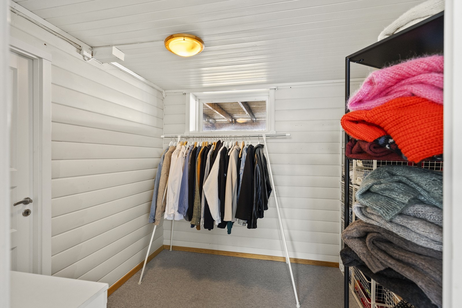 I kjeller er det to rom som i dag benyttes til bodareal. Galleribilde