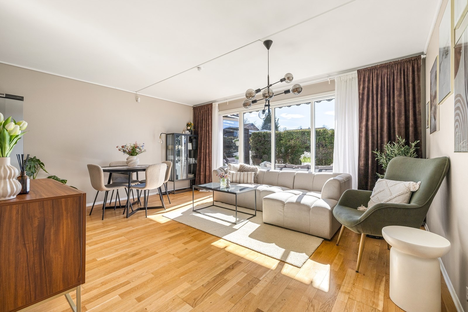 En lys og tiltalende andelsleilighet på bakkeplan fra 2005. Galleribilde