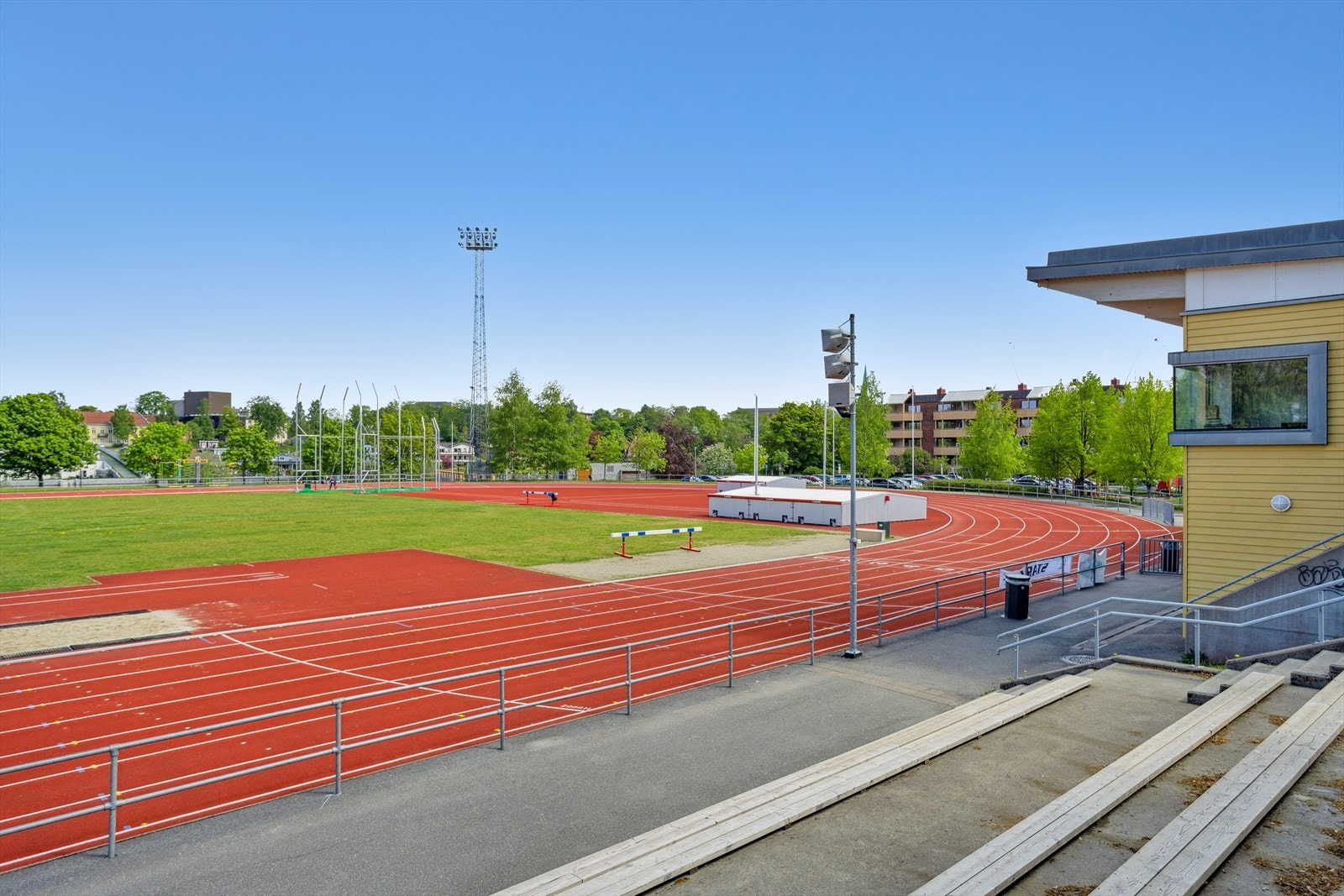 Fra leiligheten er det heller ikke lang til finalebanen på Øya - like ved Trondheim Spektrum. Galleribilde