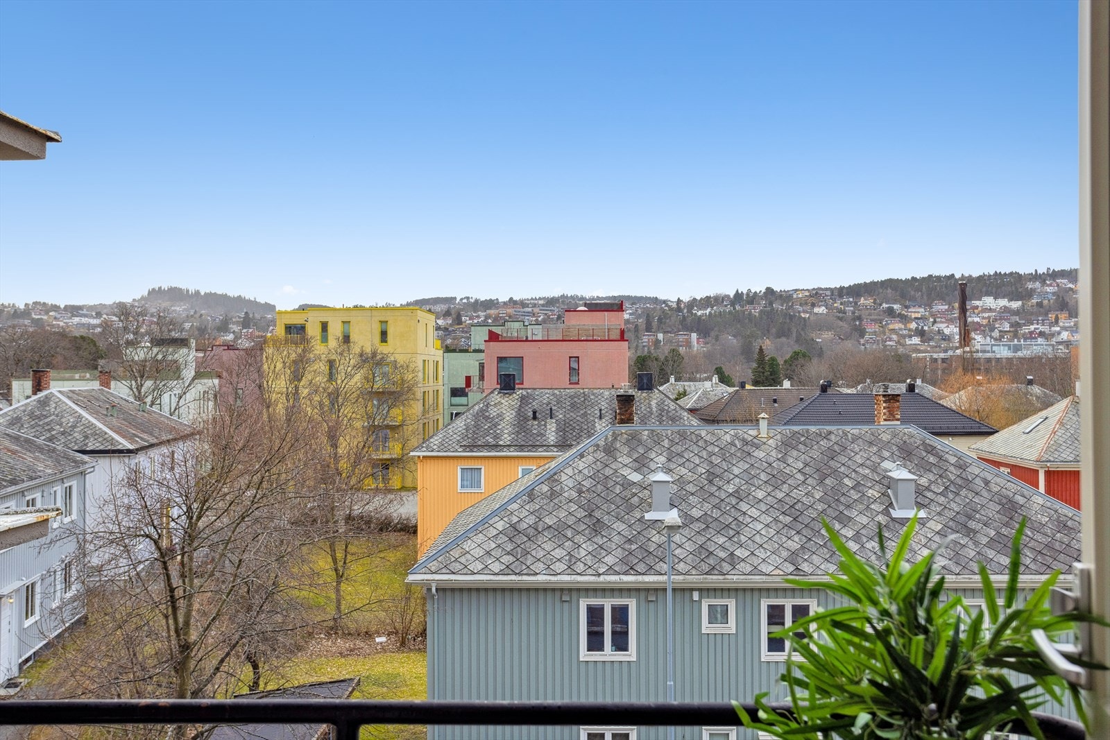 Utsikt fra balkongen. Galleribilde