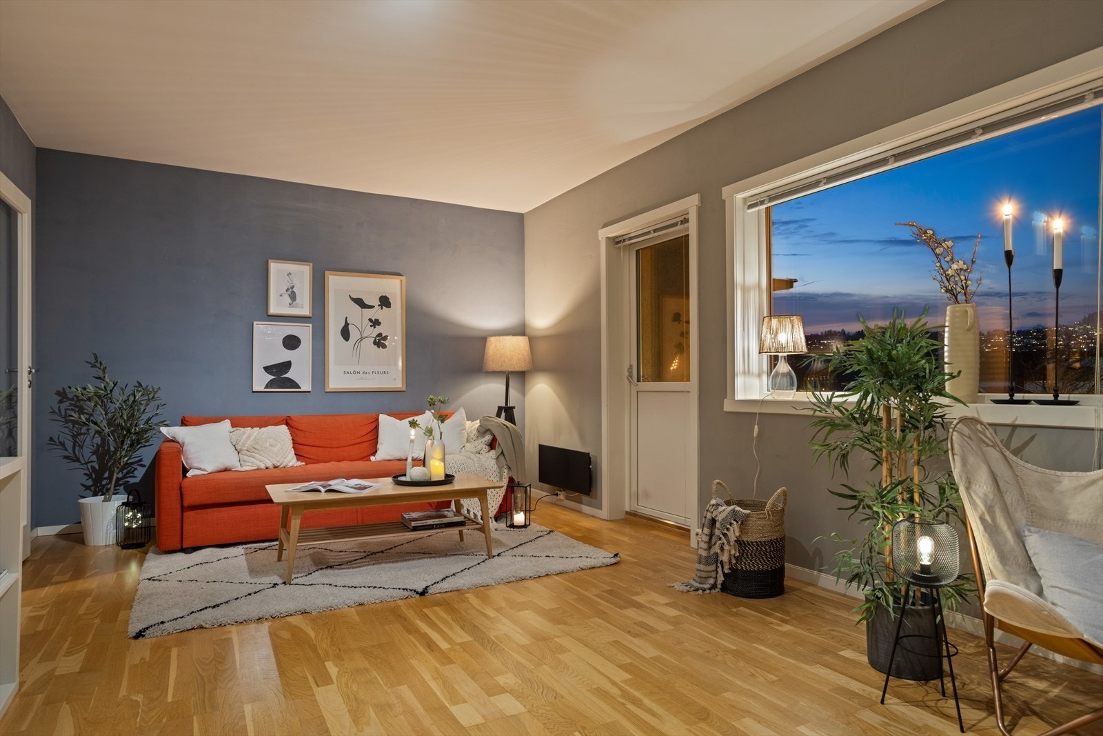 Jørgen Michaelsen v/DNB Eiendom ønsker deg velkommen til Udbyes Gate 5B! Galleribilde