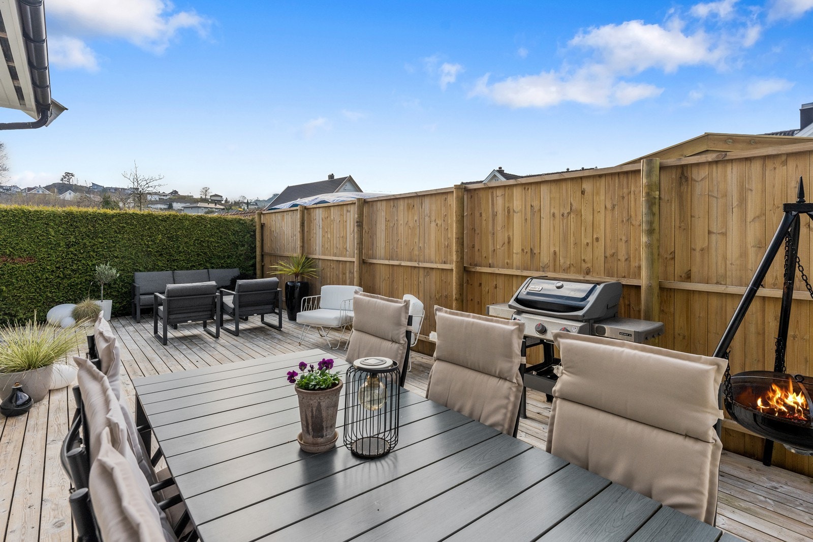 Perfekte forhold for en koselig grillkveld Galleribilde