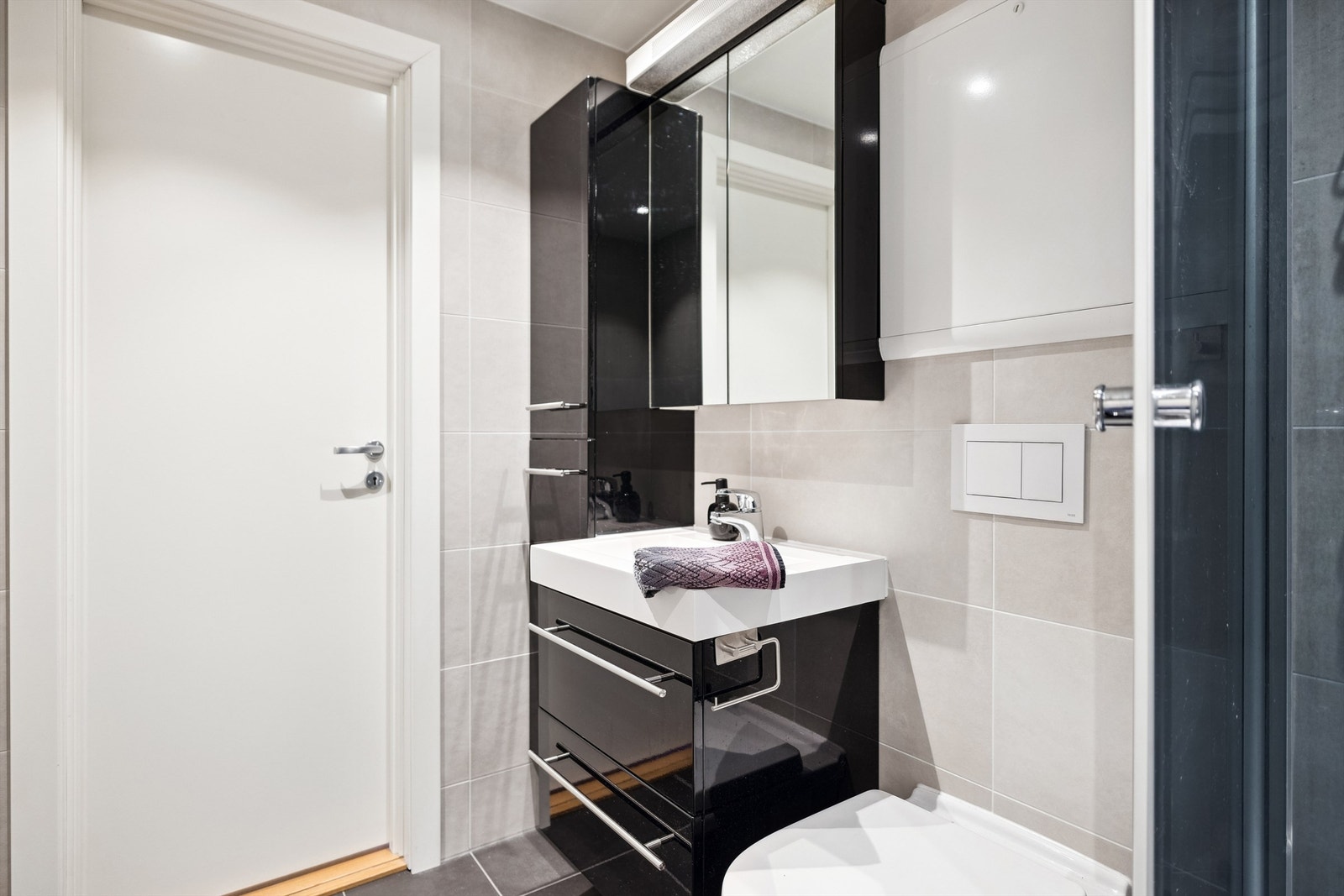 Badet har varmekabler i gulvet Galleribilde