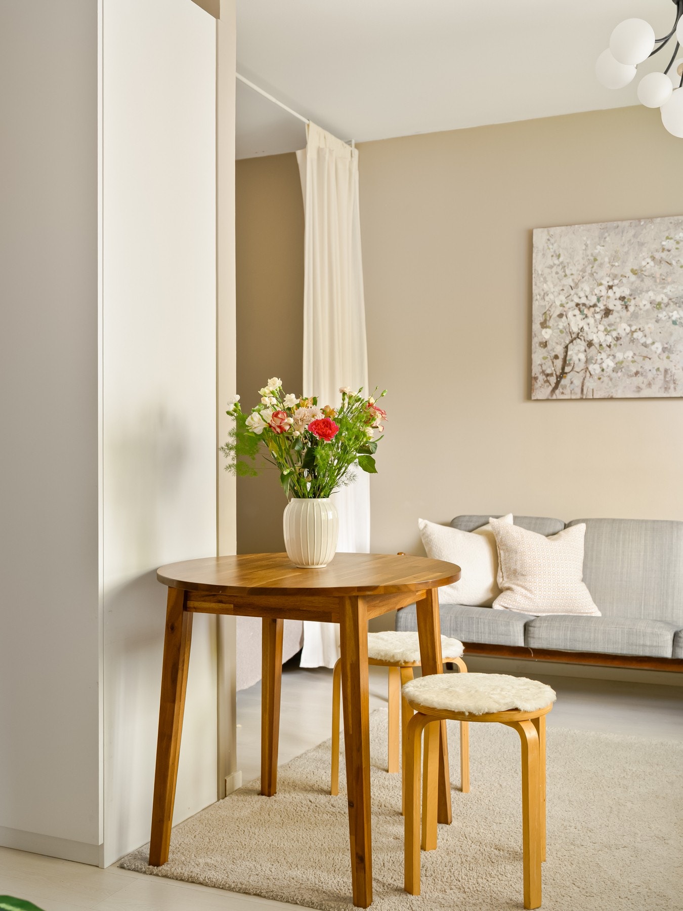 Jeg gleder meg til å se deg på visning. Ta gjerne kontakt ved spørsmål på tlf.: 99 23 16 30 (Ane Line ved EIE eiendomsmegling). Galleribilde