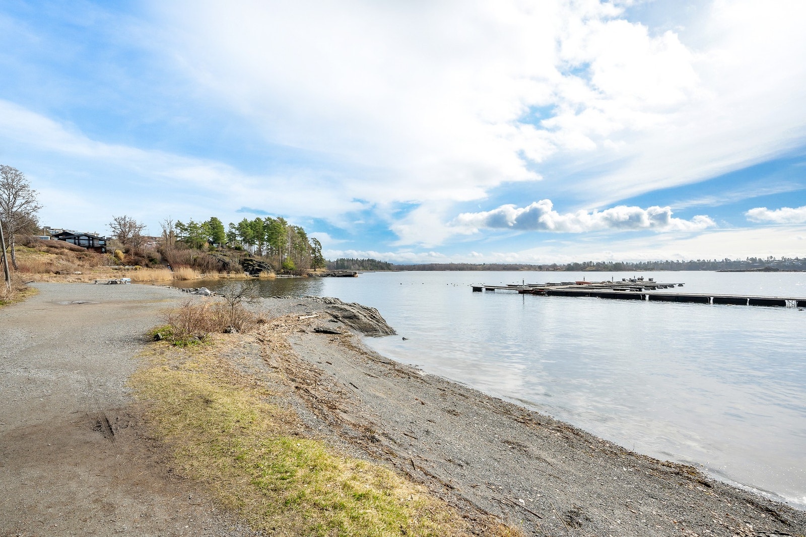 Veritasstranda. Galleribilde