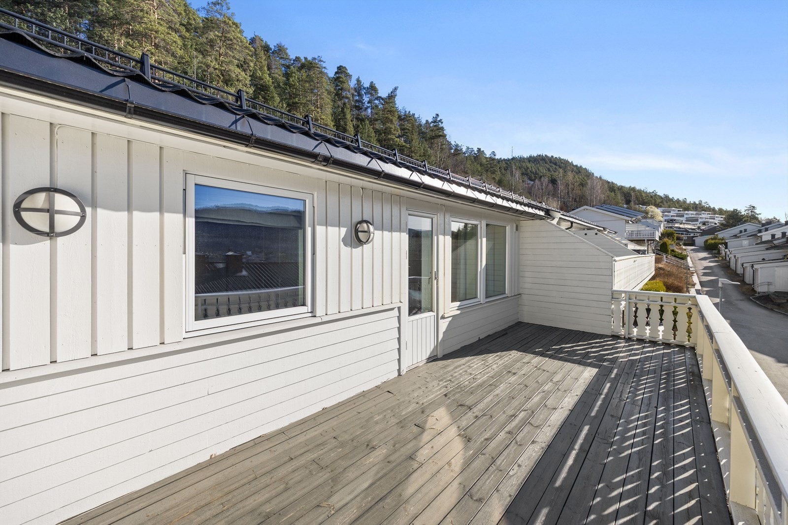 Fra stuen er det adkomst til flott terrasse Galleribilde