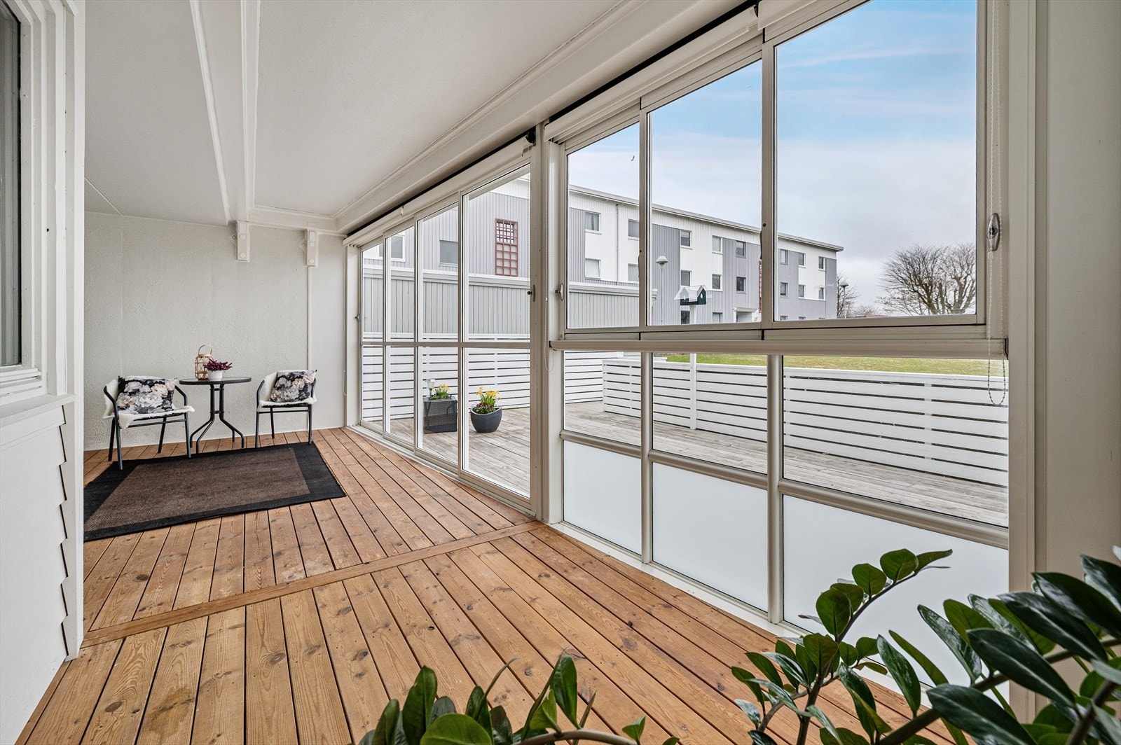 Regn, sol eller vind? På denne verandaen koser du deg uansett - en ekte helårsfavoritt! Galleribilde