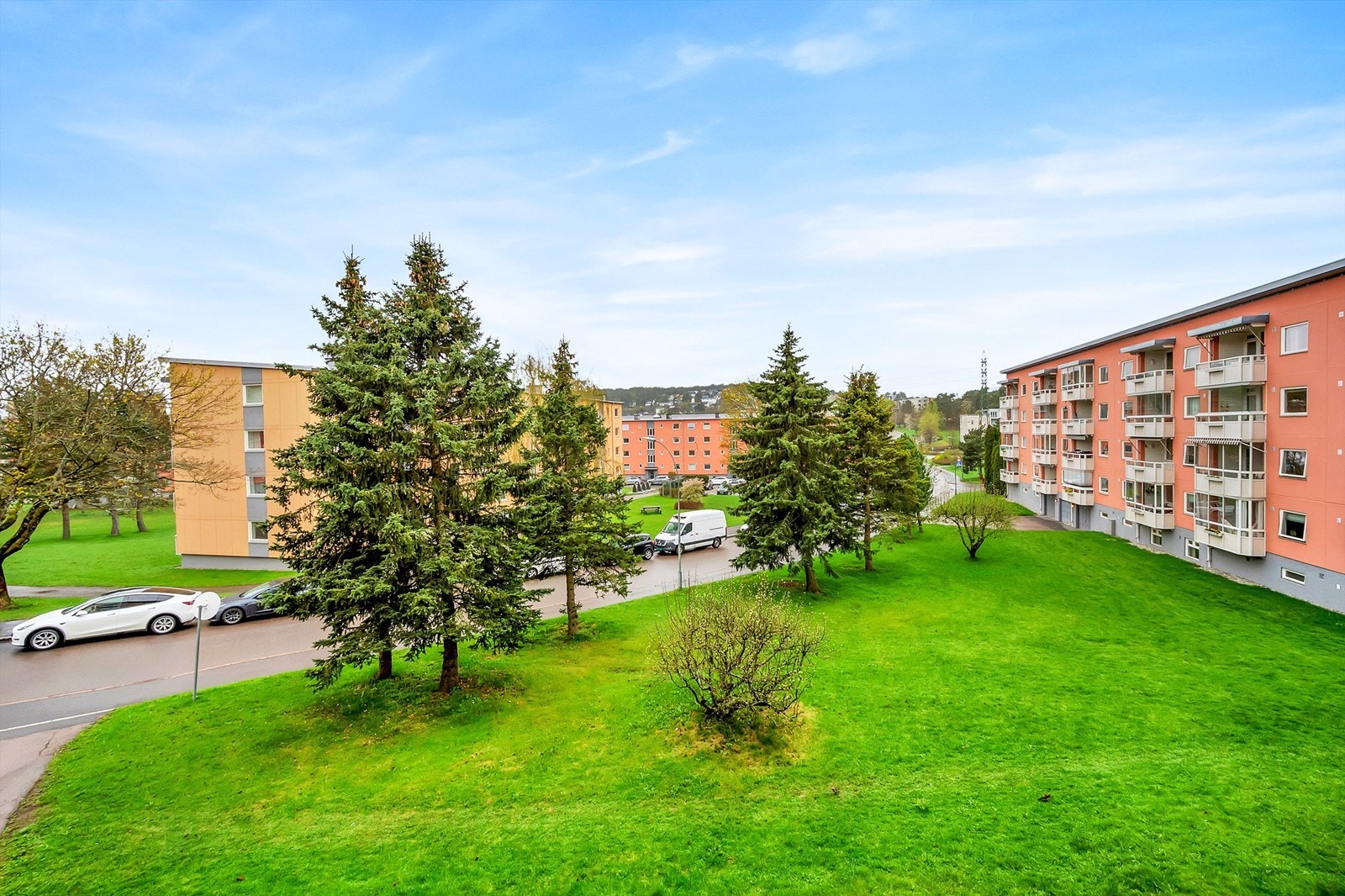 Utsyn fra balkong. Galleribilde