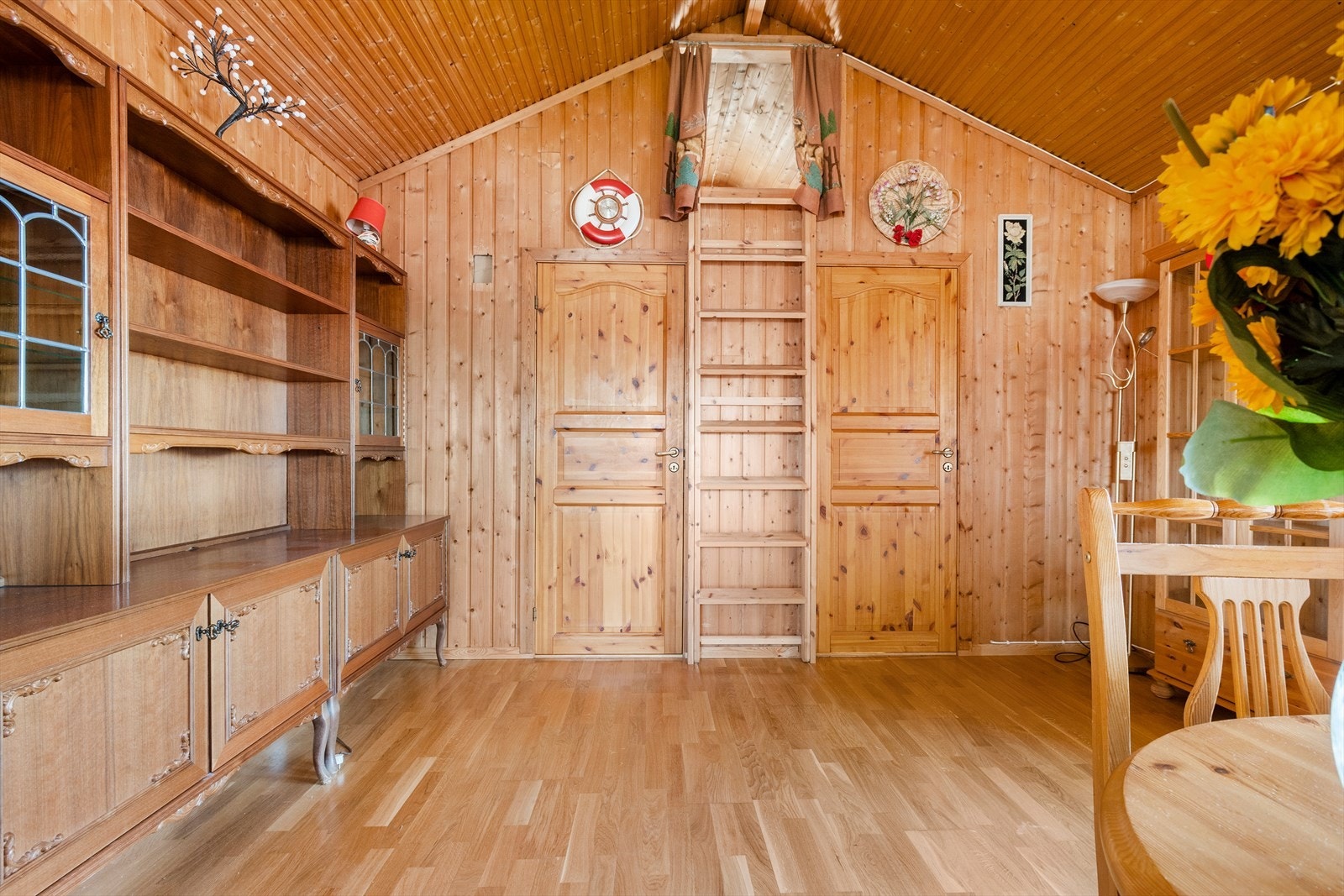 Boligen har 2 stk godkjente soverom og hems Galleribilde