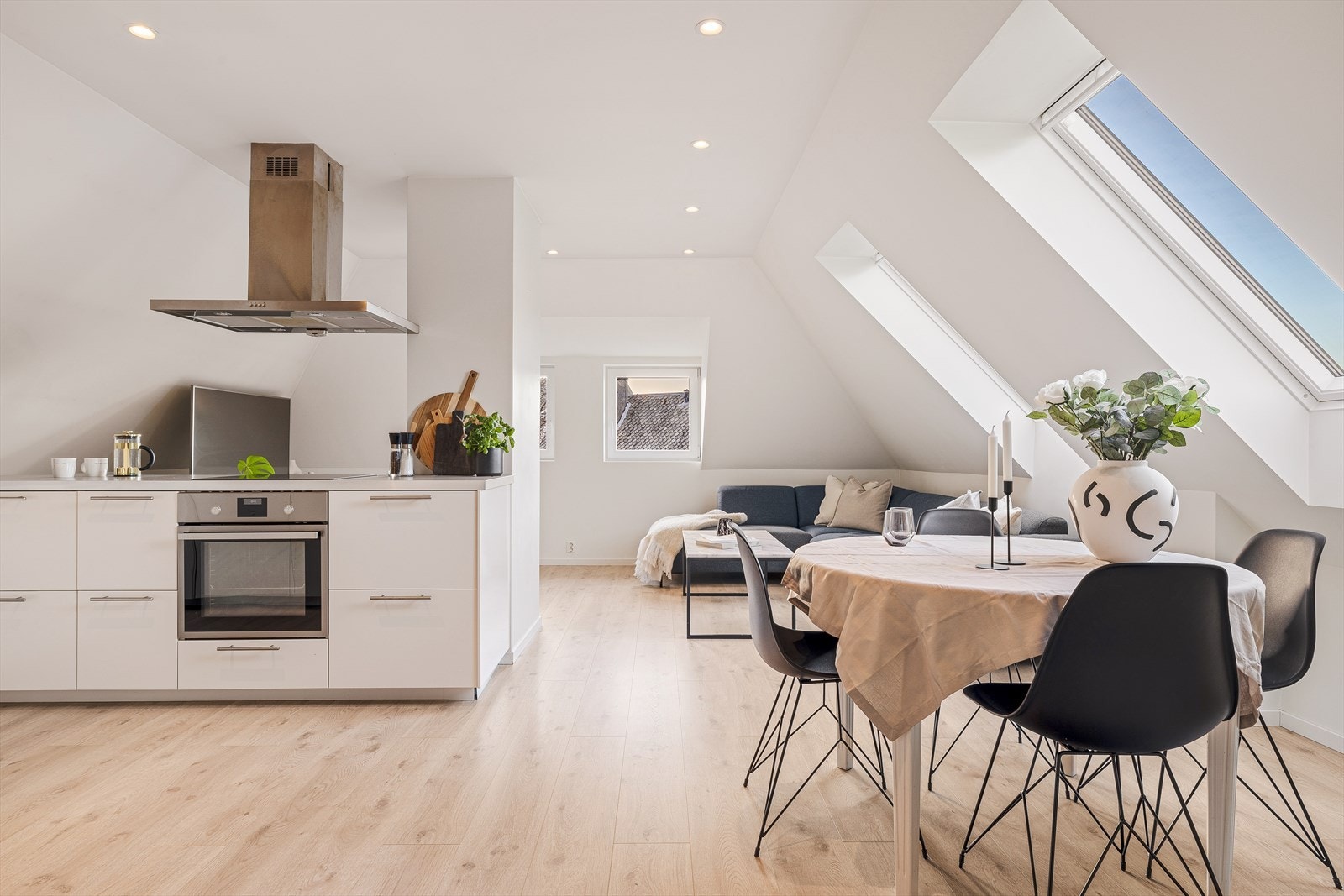 Velkommen til Rogagaten 1! Galleribilde