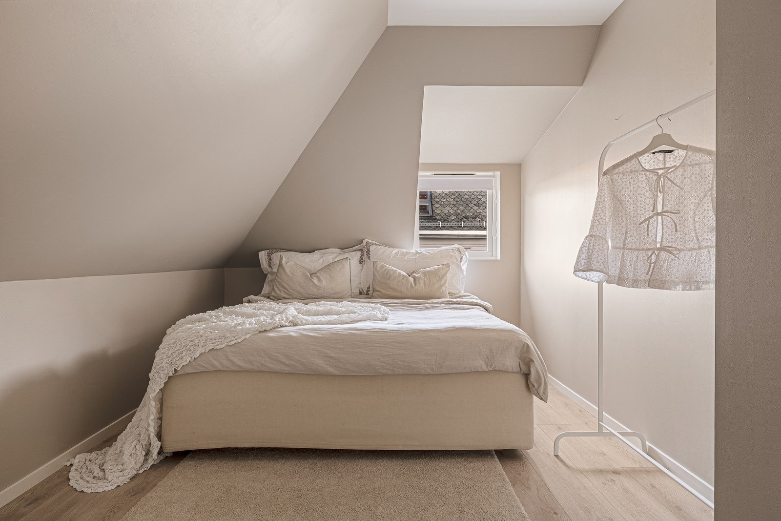 Boligen inneholder to soverom Galleribilde