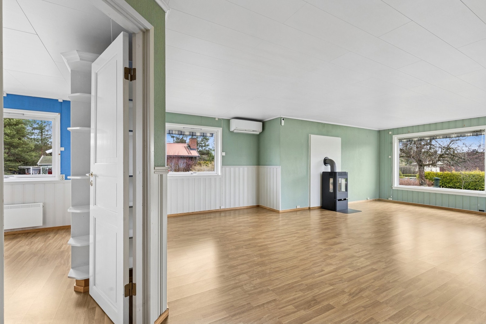 Stue/kjøkken. Galleribilde