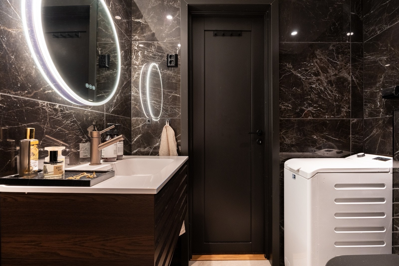 Det er opplegg for vaskemaskin. Galleribilde