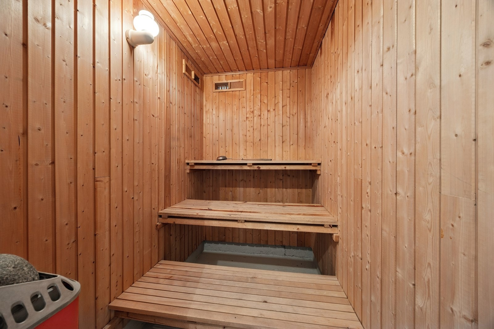 Innredet badstue. Galleribilde