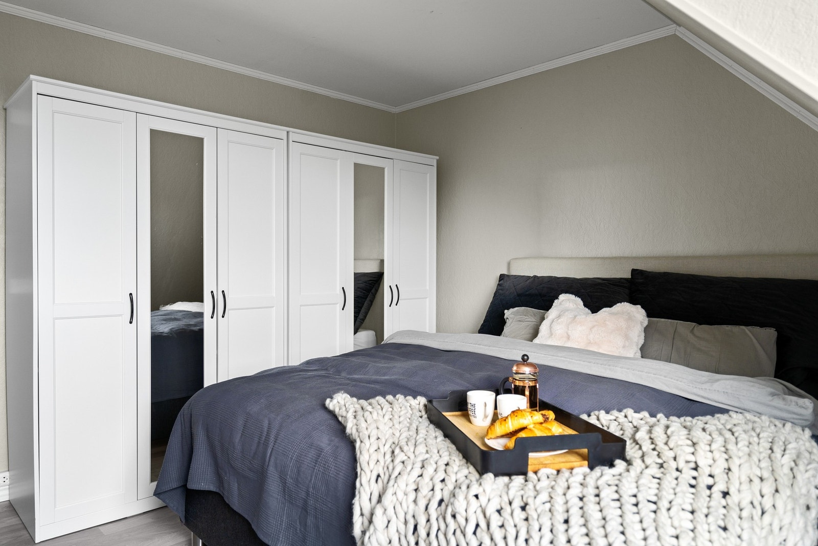 Soverom II Galleribilde