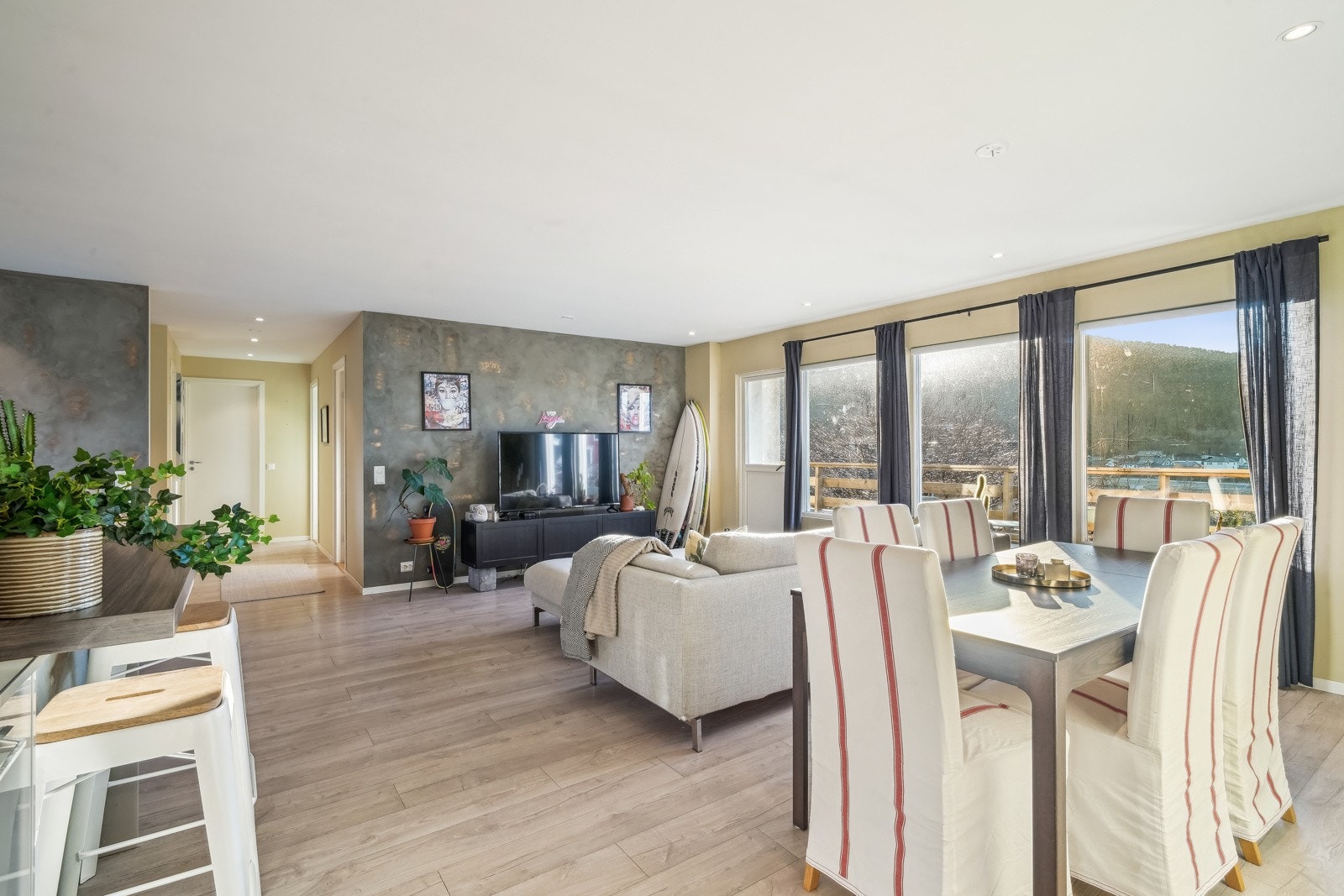 Rundt spisegruppen kan du samle familie og venner til et godt måltid. Galleribilde