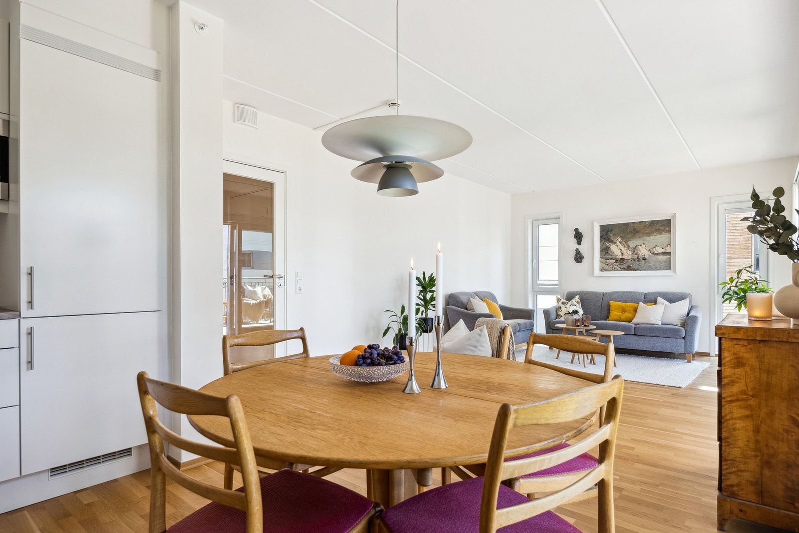 Her passer det veldig bra med spisebord eller lignende. Galleribilde