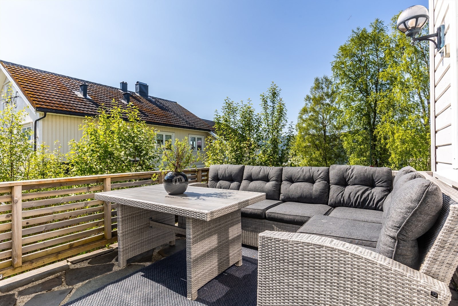 Terrasse. Galleribilde