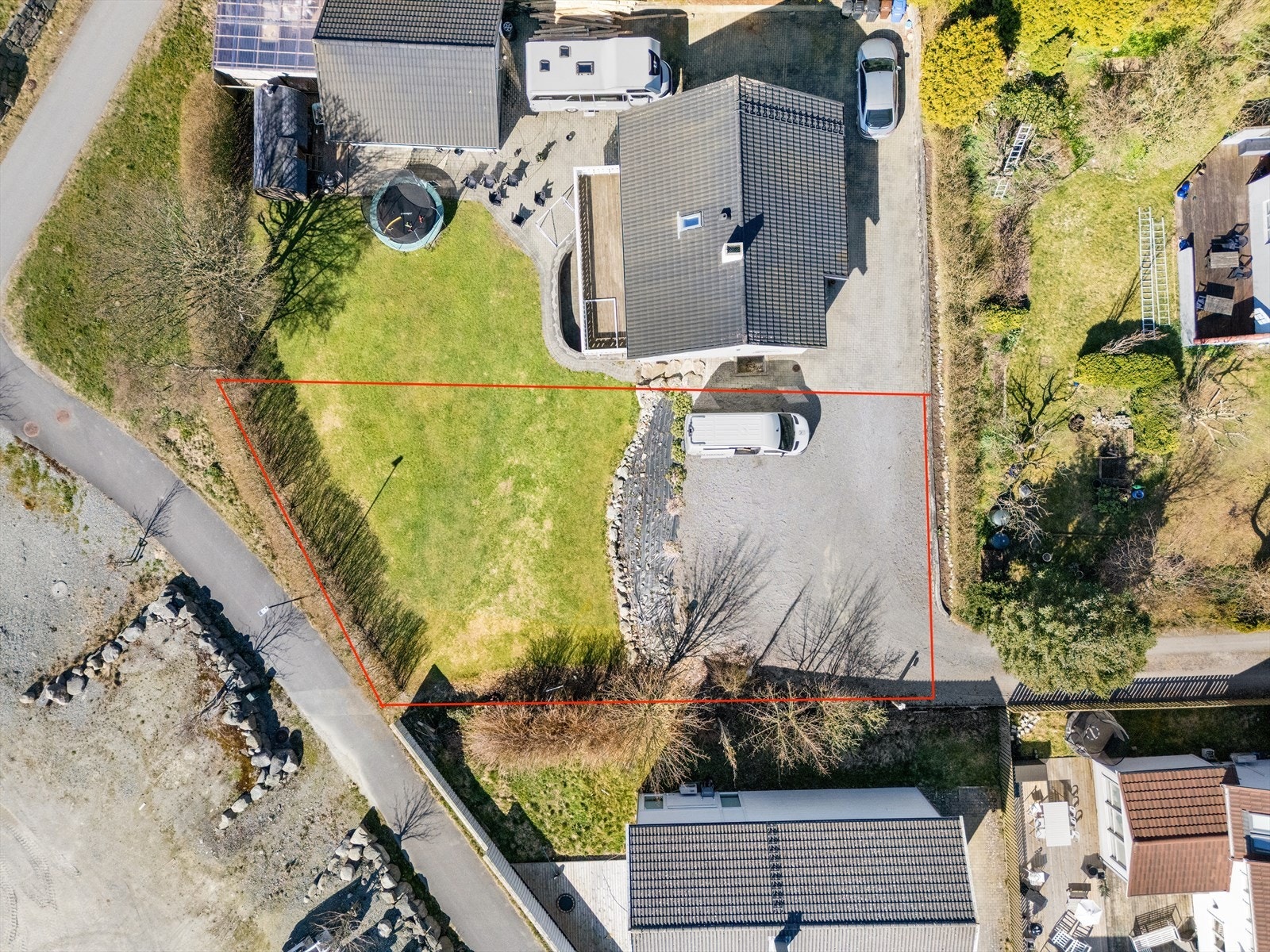 Drømmer du om å bygge din egen bolig ett steinkast fra sentrum, er dette en god mulighet ! Galleribilde