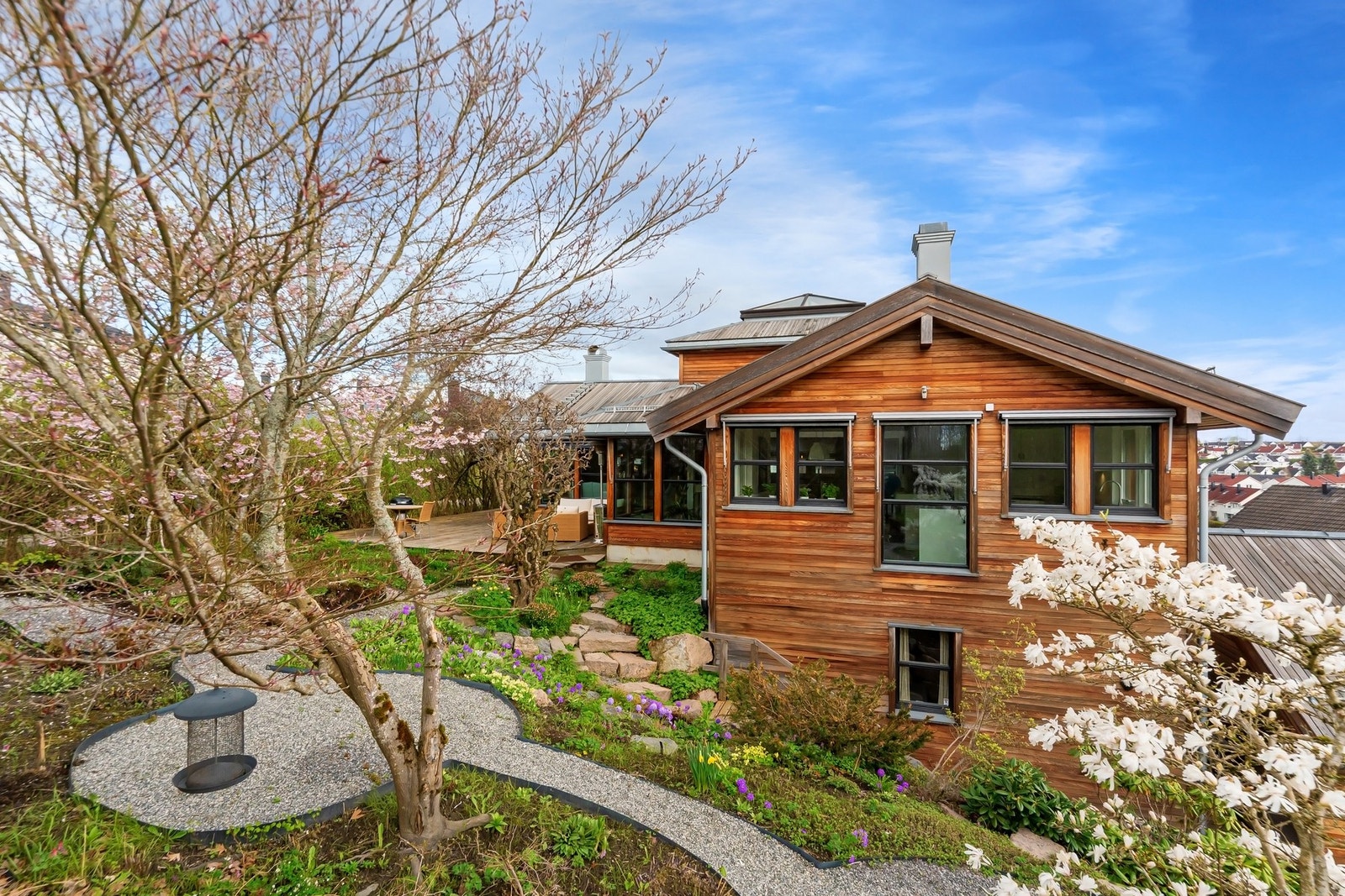 Solrik og usjenert beliggenhet. Galleribilde