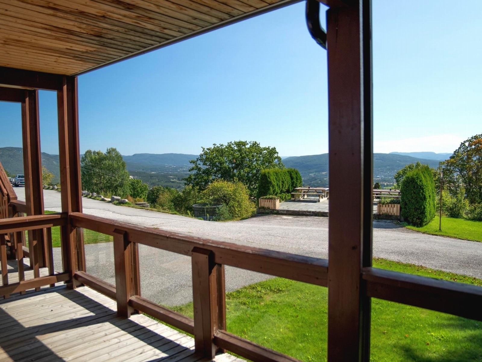 Lun og skjermet veranda på 20kvm Galleribilde