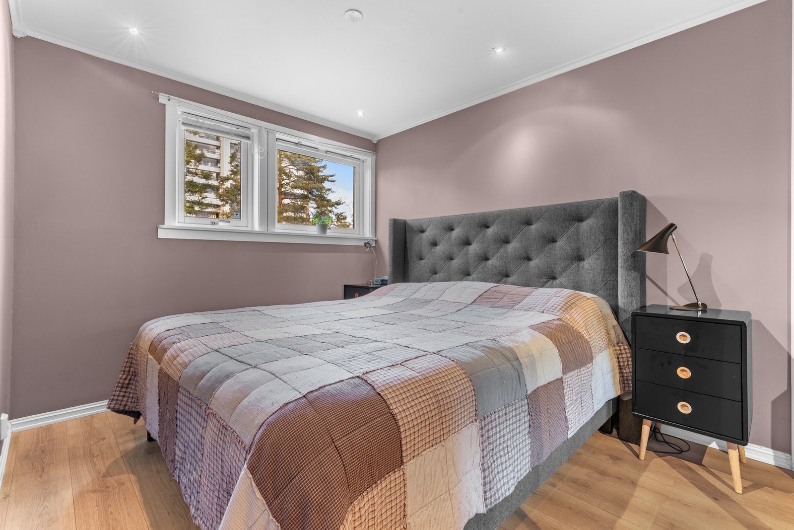 Hovedsoverommet er av god størrelse. Galleribilde